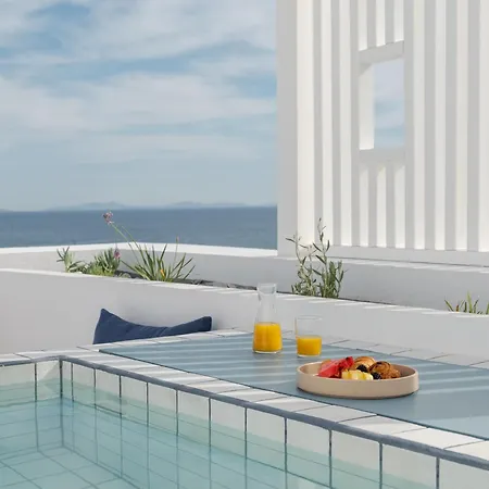 Aegean Colors Paros Νάουσα