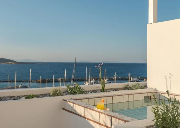 Aegean Colors Paros *